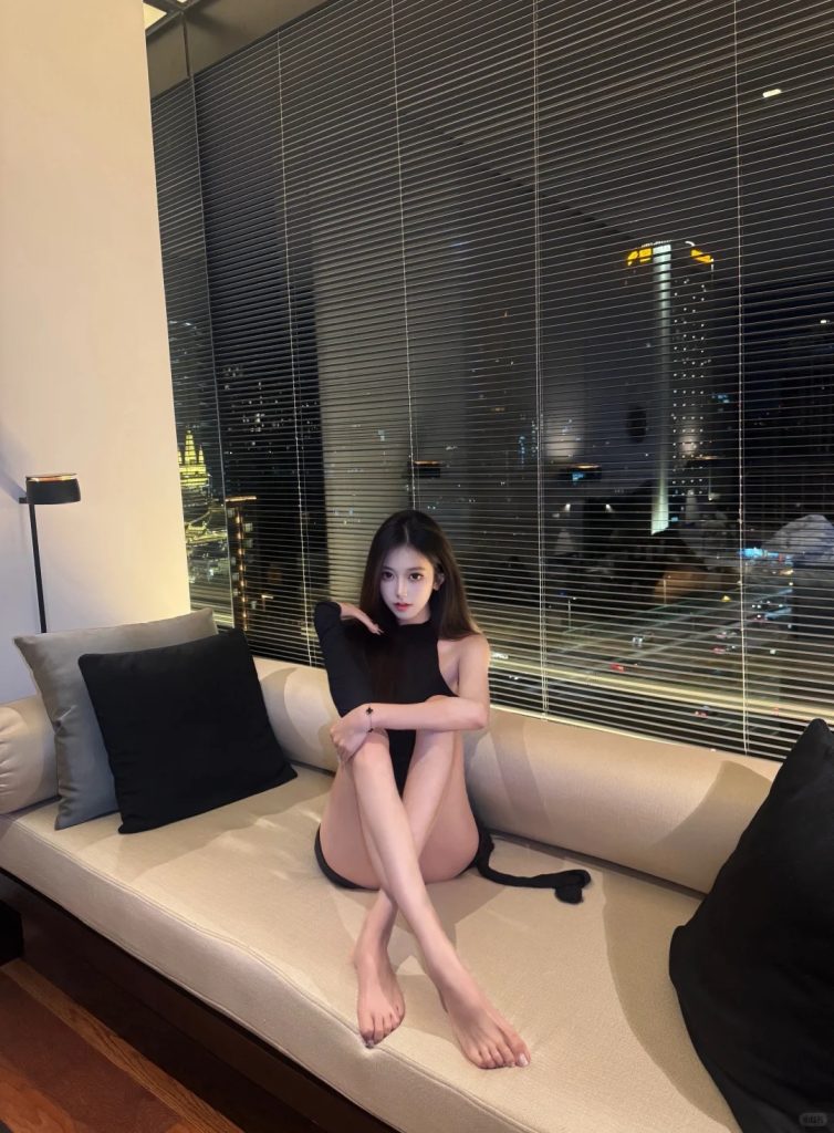 城市生活人物配图